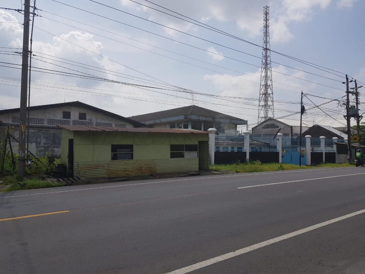 Gudang atau Pabrik Strategis Pinggir Jalan Sumpah Pemuda