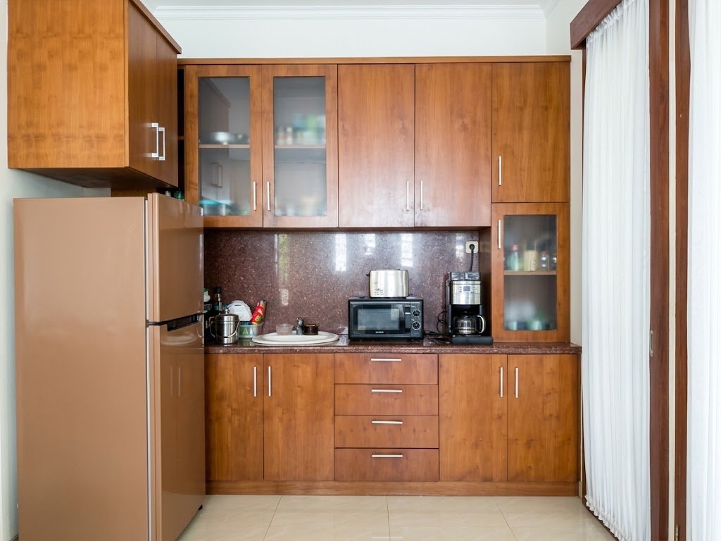 Disewakan Rumah Lokasi Premium Tengah Kota @Jl Lesti Surabaya - Foto 3