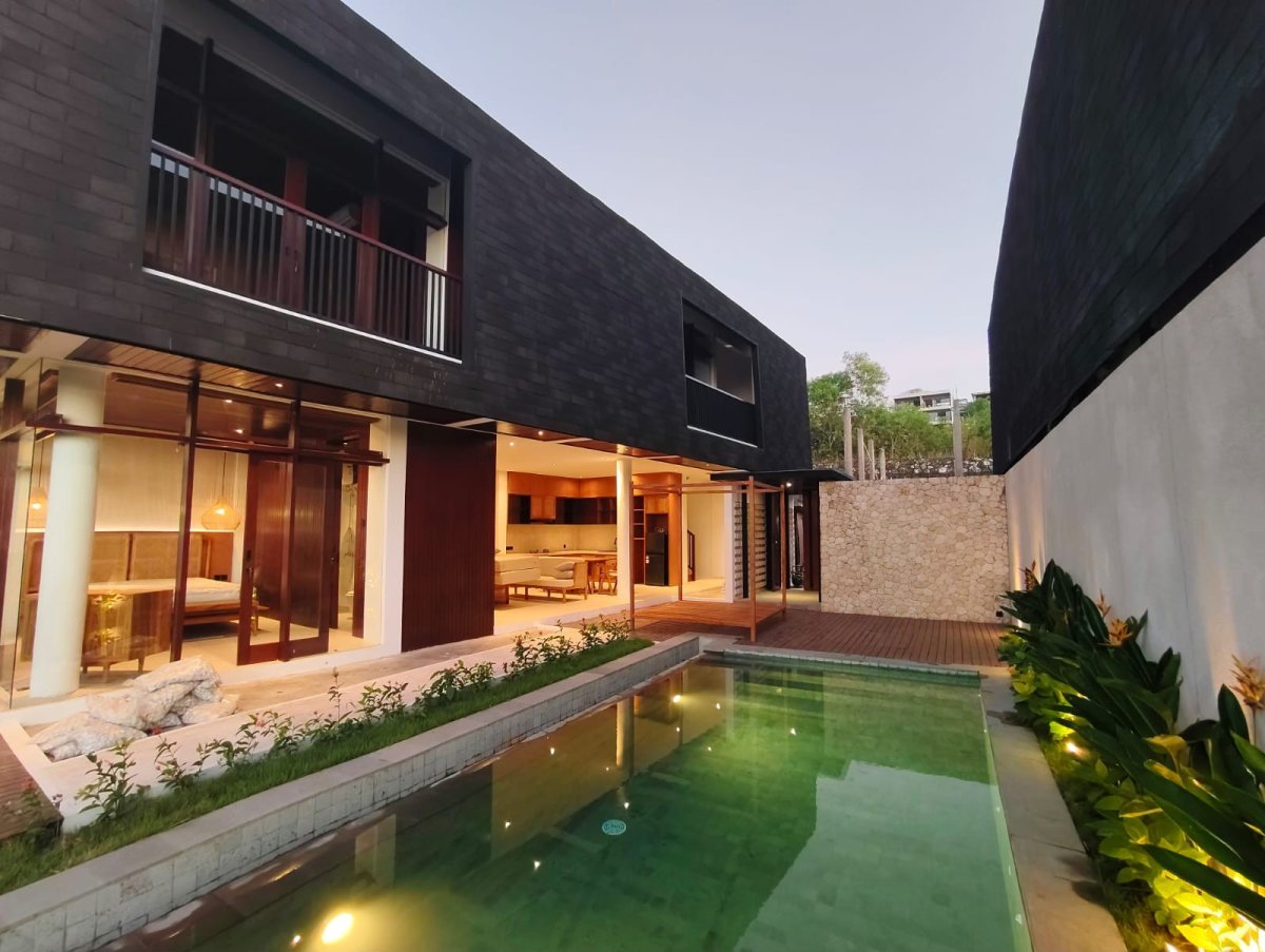 Dijual Villa Eksklusif Dengan Pemandangan Laut di Balangan - Bali