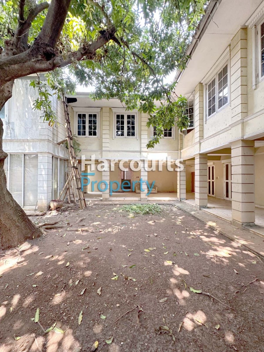 Dijual Rumah Klasik Bagus dan Terawat Area Menteng - Foto 5