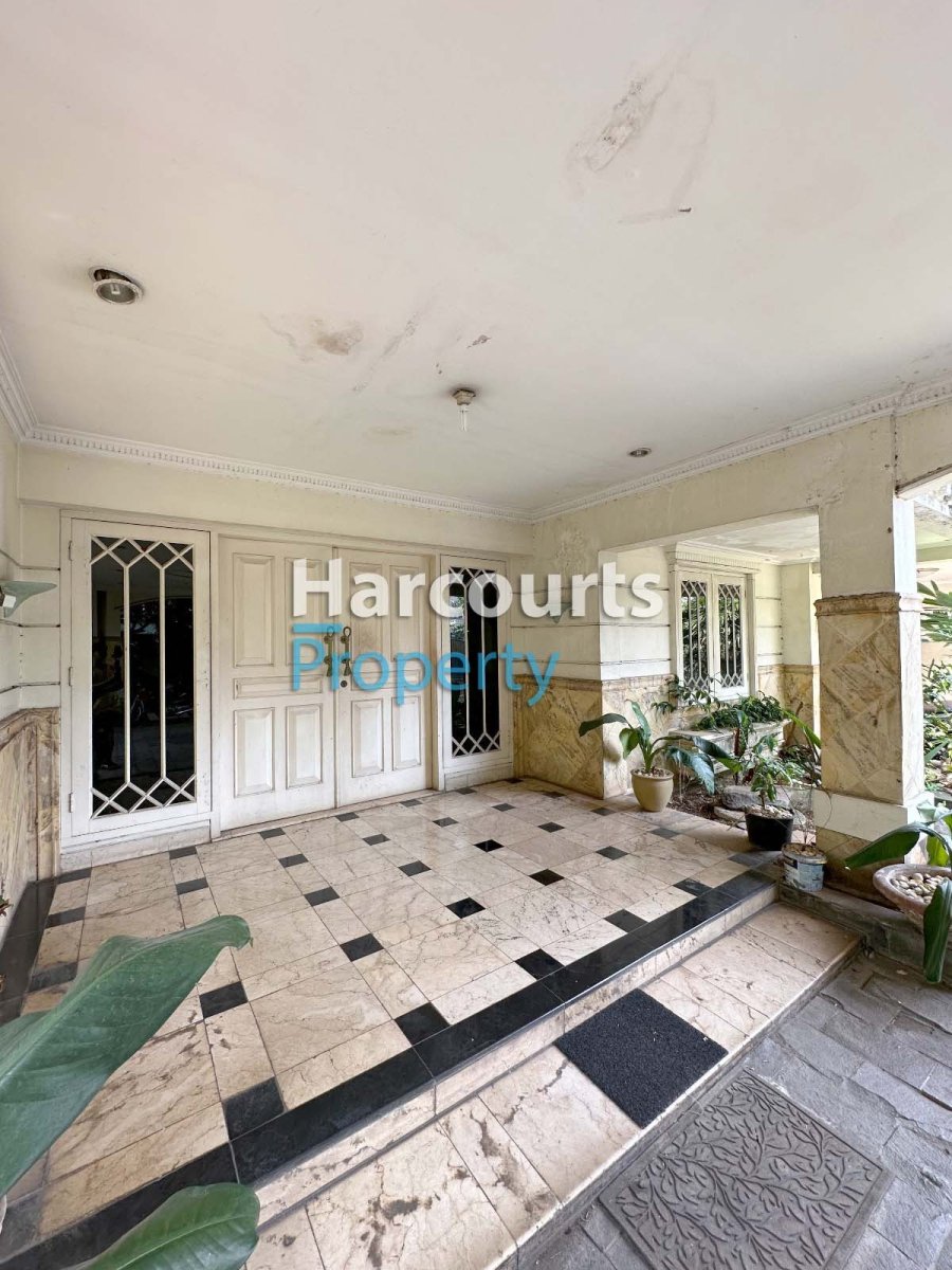 Dijual Rumah Klasik Bagus dan Terawat Area Menteng - Foto 6