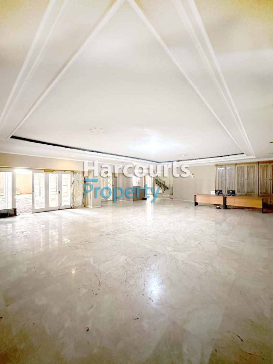 Dijual Rumah Klasik Bagus dan Terawat Area Menteng - Foto 8