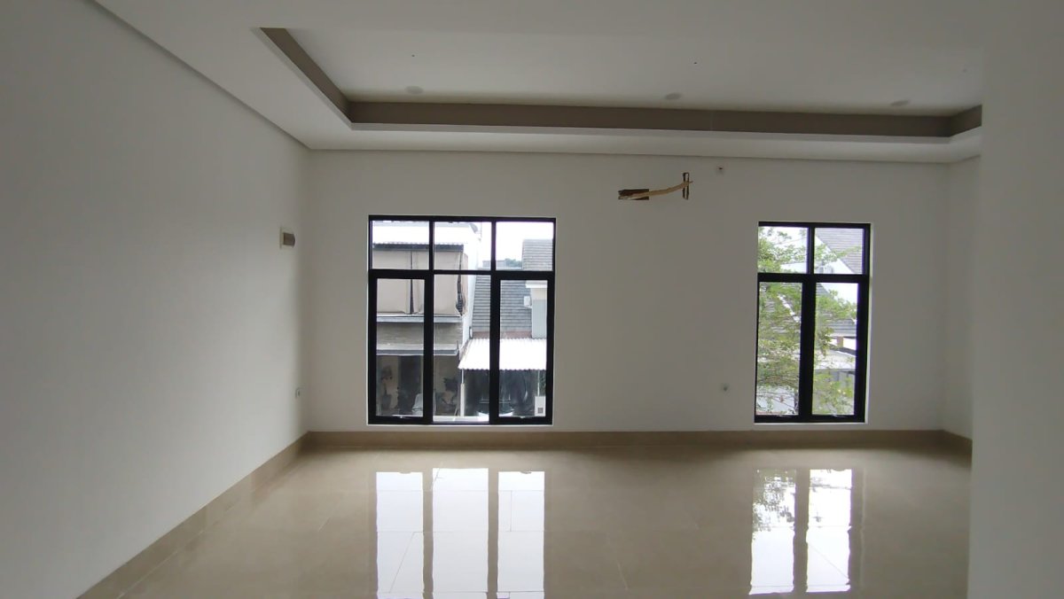 Unit Premium! Rumah Baru di Melia Garden Graha Raya Bintaro, 10 Menit ke Toll Alam Sutera - Foto 5