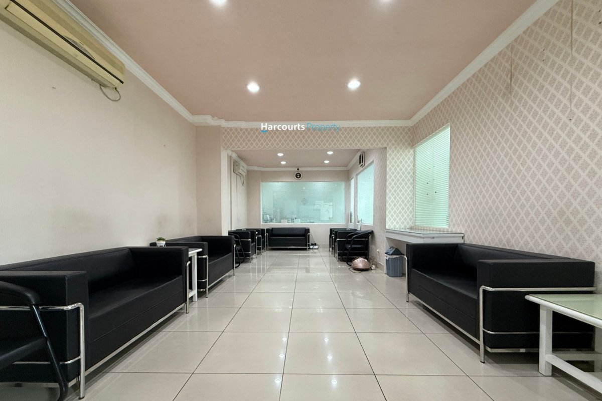Dijual Mini Building Ex Showroom & Bengkel Area Kebayoran Baru - Foto 9