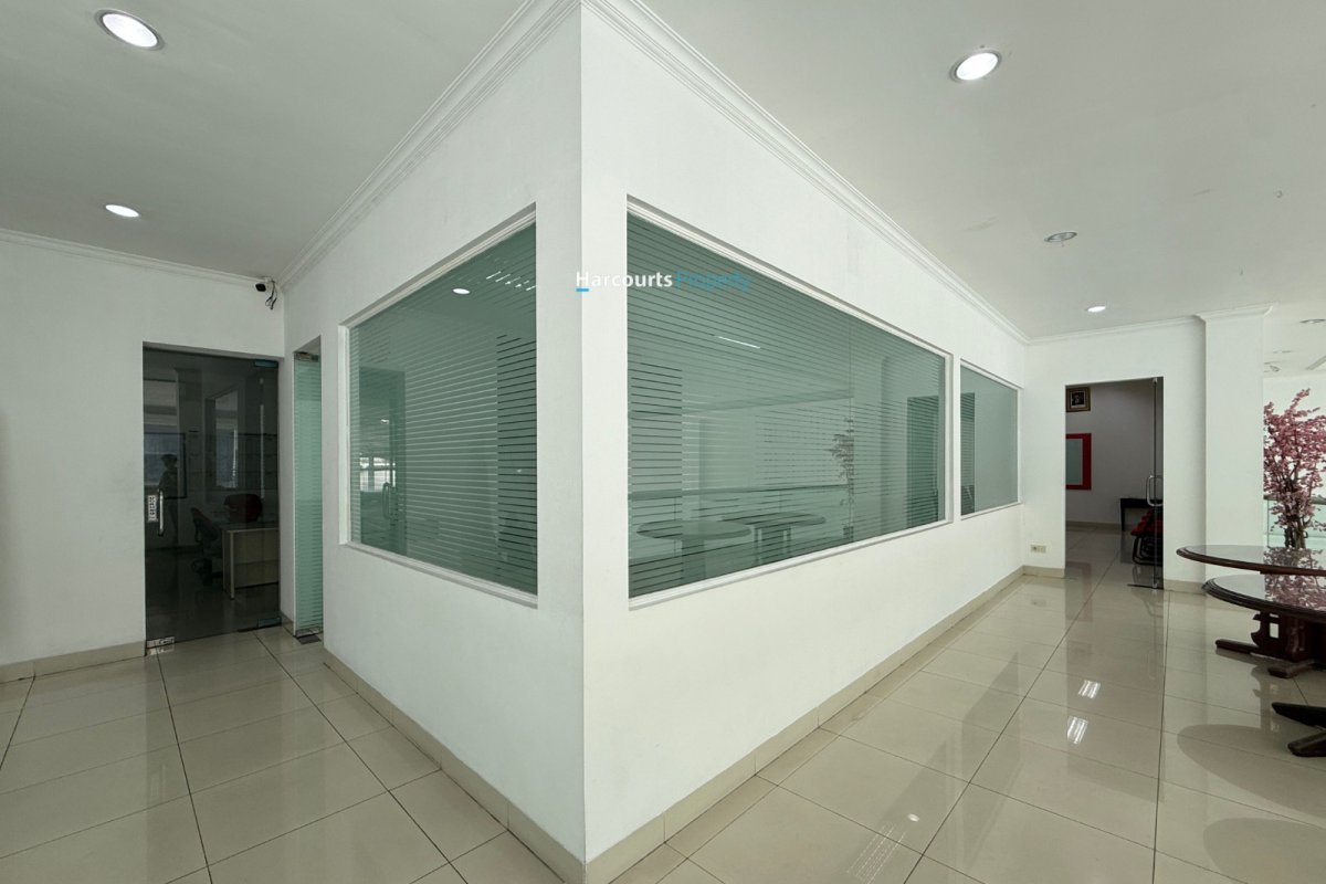 Dijual Mini Building Ex Showroom & Bengkel Area Kebayoran Baru - Foto 13