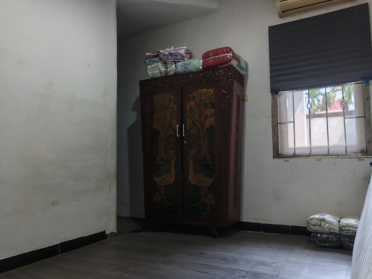 Dijual Rumah Cantik 2 Lantai Siap Huni di Graha Raya, Tangerang Selatan - Foto 9
