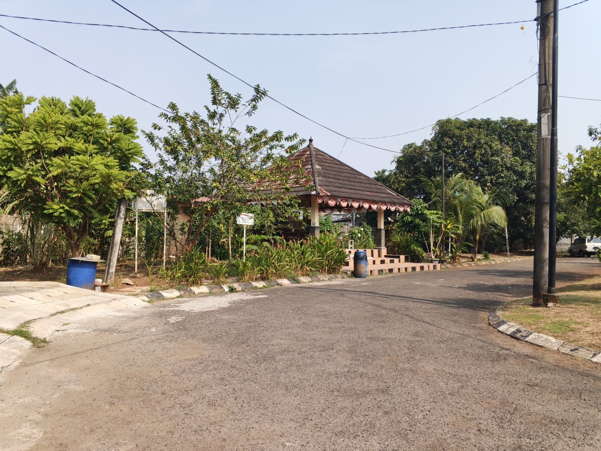 Dijual Rumah siap huni di graha raya dalam komplek, furnished - Foto 15