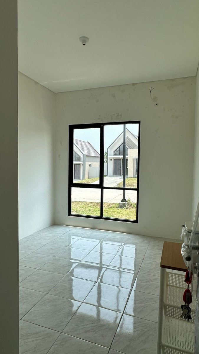 RUMAH MINIMALIS SIAP HUNI, BERADA DIJALAN UTAMA CLUSTER, POSISI HOOK DEKET STASIUN TENJO - Foto 8