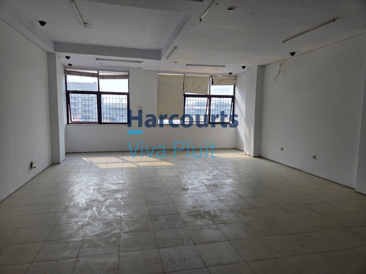 Disewakan Ruko 5 Lantai – Pluit Raya | Dalam Komplek! Lokasi strategis di kawasan Pluit Raya! - Foto 3