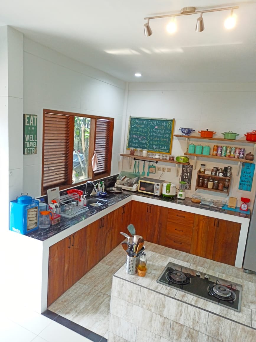 Dijual Rumah Luas di Serua Ciputat Tangerang Selatan - Foto 3