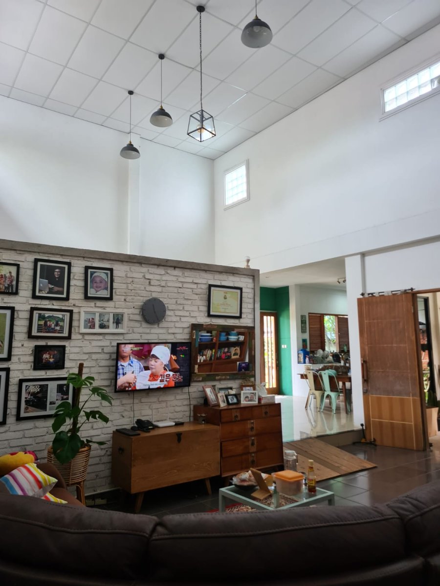 Dijual Rumah Luas di Serua Ciputat Tangerang Selatan - Foto 6