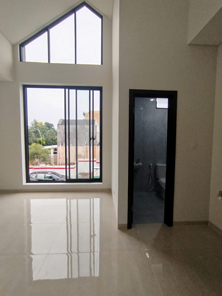Disewakan Rumah Cantik Minimalis Siap Masuk di Cluster Kebayoran Bintaro
