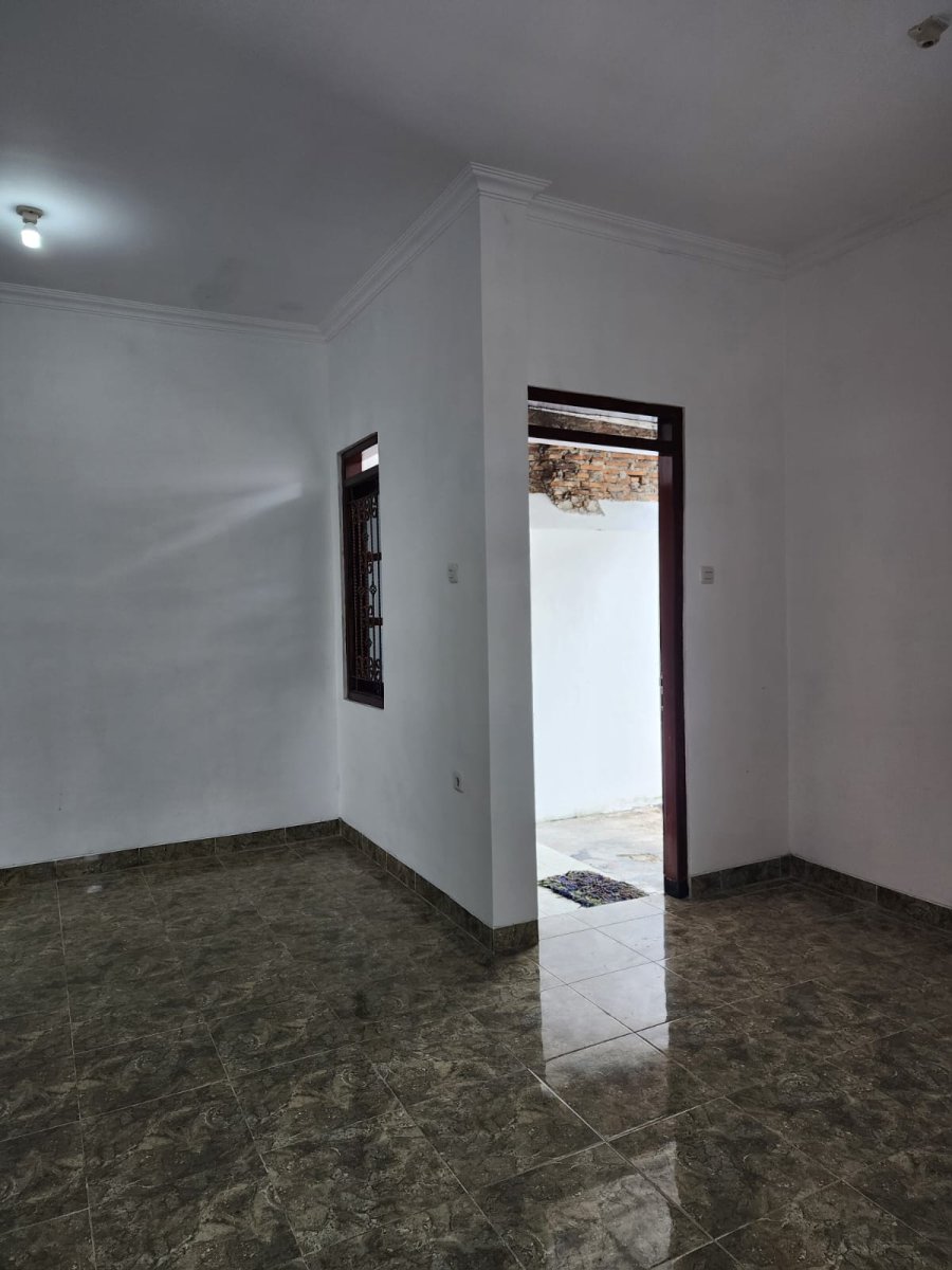 Rumah Bagus Siap Huni di Perumahan Colomadu - Foto 14