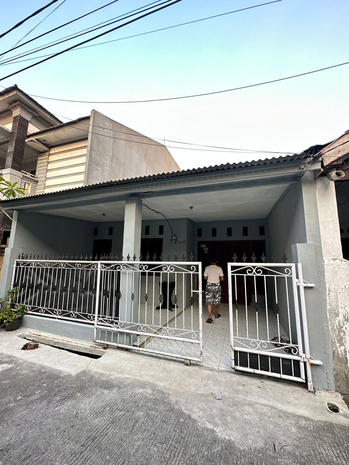 RUMAH RAPIH , TERAWAT DISEWAKAN DIBEKASI UTARA VILLA MAS GERDEN , BEBAS BANJIR, 10 MENIT KE SUMMARECON MALL BEKASI - Foto 9