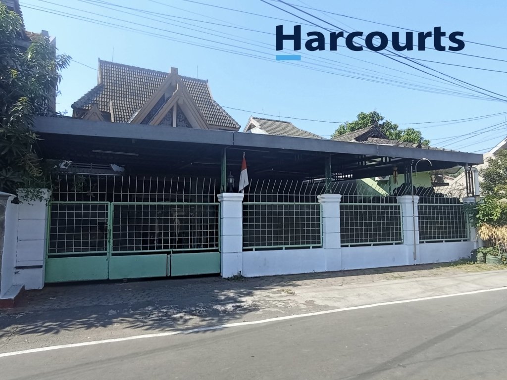 Rumah Bagus 2 Lantai Strategis Dekat Alun-Alun Karanganyar - Foto 2
