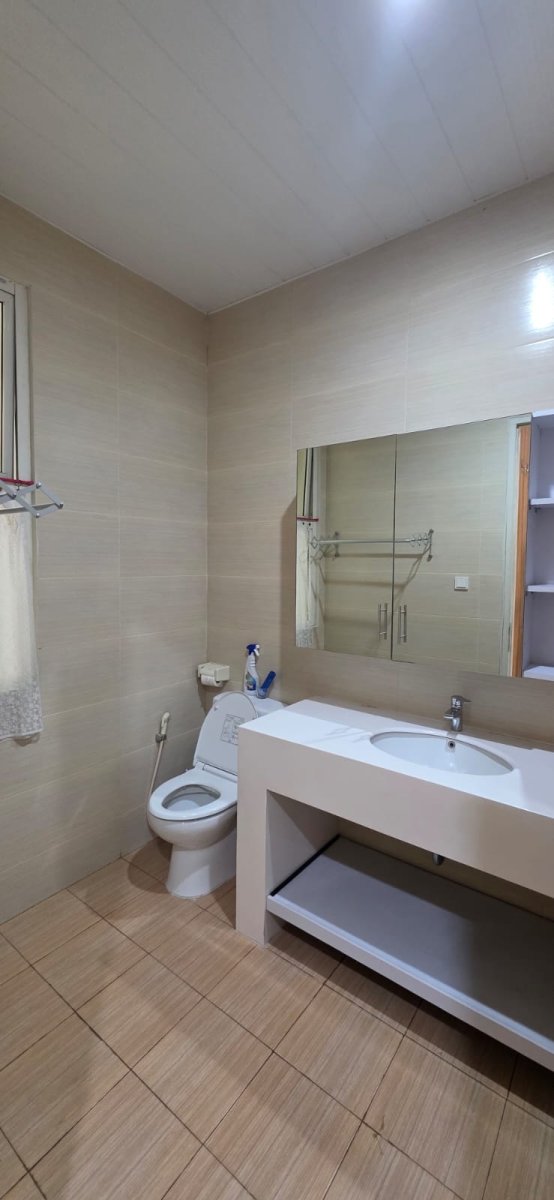 Dijual 1 Unit Rumah Bagus Dan Luas Di Serpong Tanggerang - Foto 5