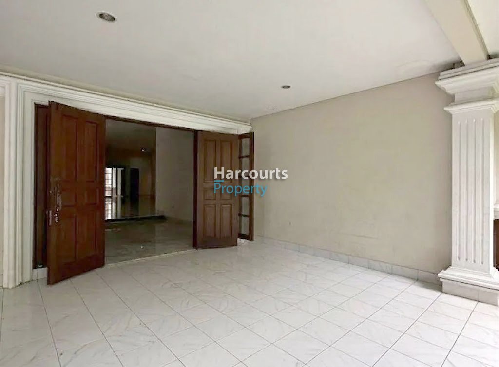 Dijual Rumah Lama Siap Huni 1 Lantai Depan Taman Area Menteng - Foto 5