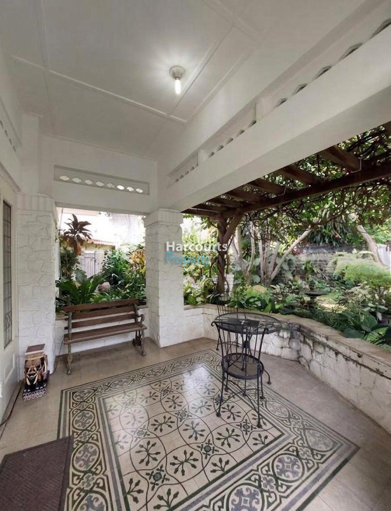 Dijual Rumah Siap Huni 1 Lantai Depan Taman Area Menteng - Foto 7