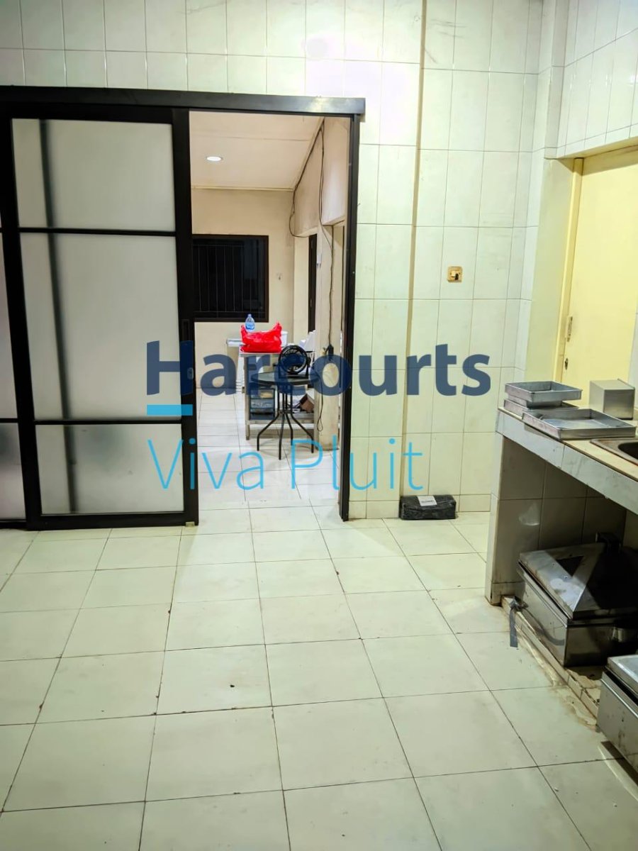 WTS – RUMAH & TEMPAT USAHA DI JALAN MALAKA! Lokasi Strategis – Cocok untuk Hunian & Usaha - Foto 2