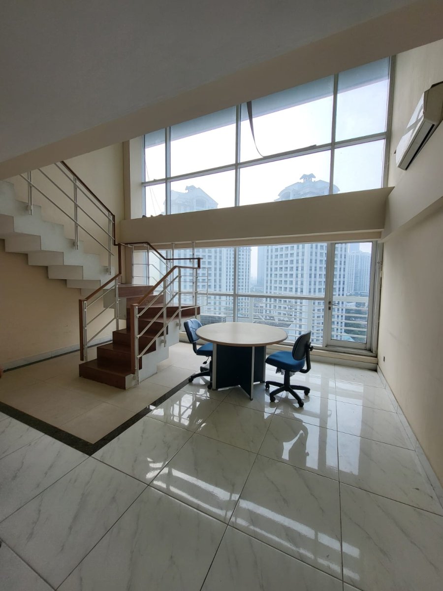 Jual Cepat dan Murah Apartemen Soho 2 Lantai di City Walk Sudirman Jakarta Pusat RR