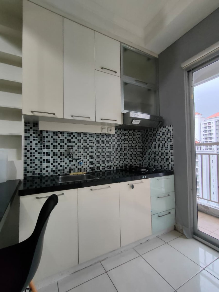 Sewa Apartemen Mediterania Garden Residences 2, Tipe Hook, 2 Kamar tidur di Tanjung Duren Jakarta Barat DI - Foto 5