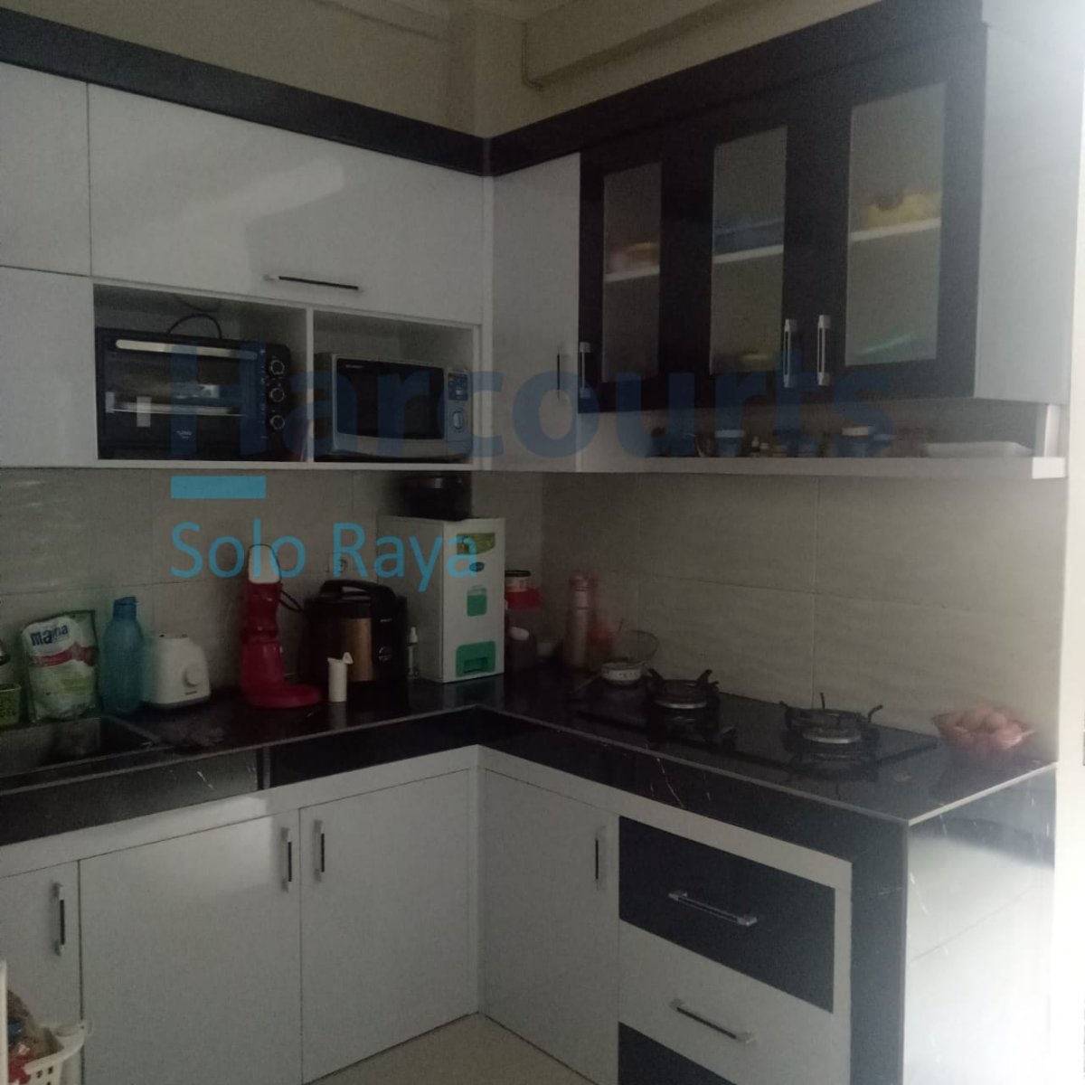 Rumah 2 Lantai Full Furnished Dekat The Park Mall, Solo Baru - Foto 5