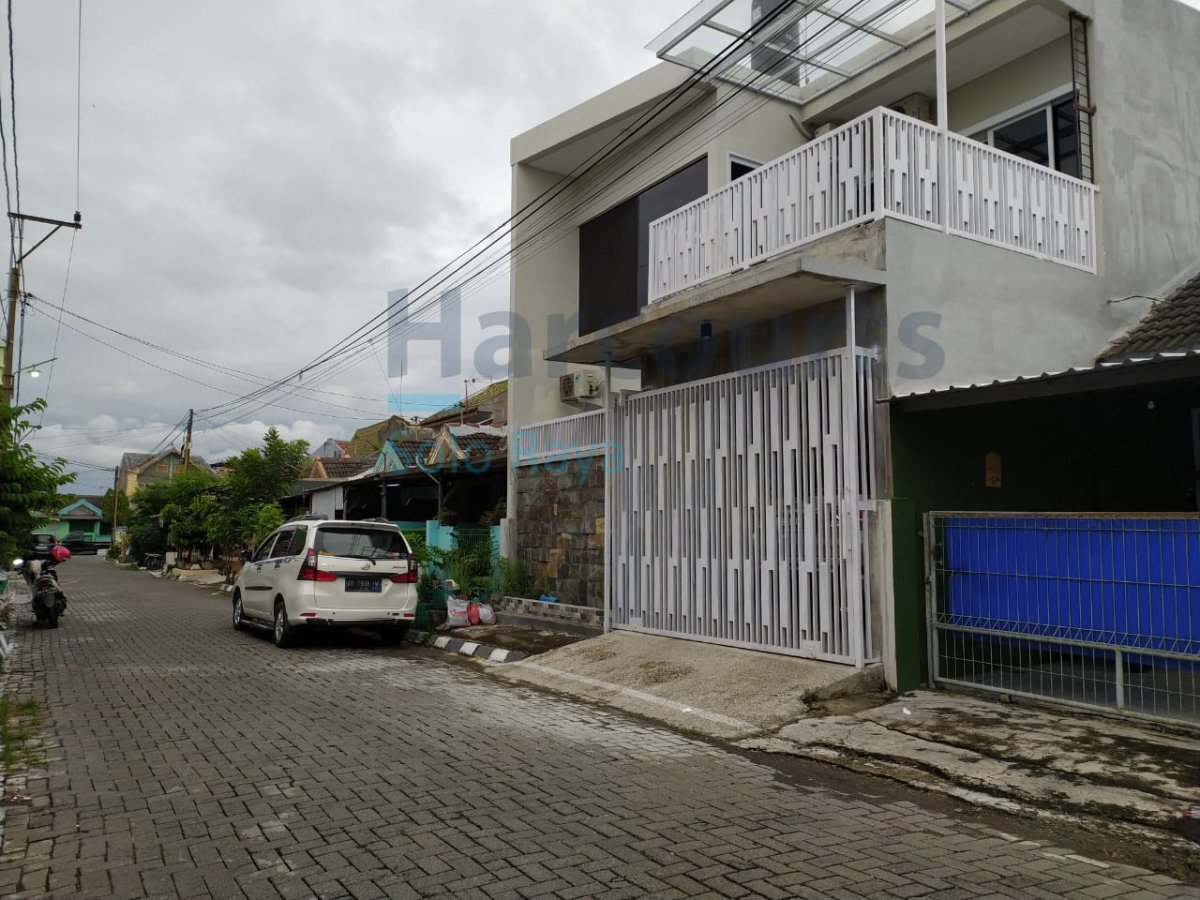 Rumah 2 Lantai Full Furnished Dekat The Park Mall, Solo Baru - Foto 12
