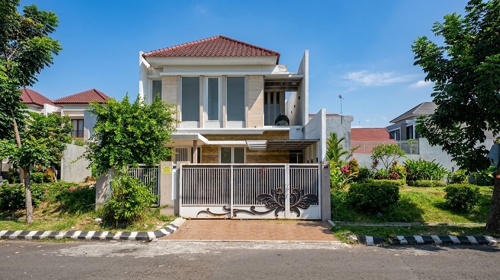Lelang Rumah Modern Minimalis Lokasi strategis @Delta Sari Baru Waru Sidoarjo