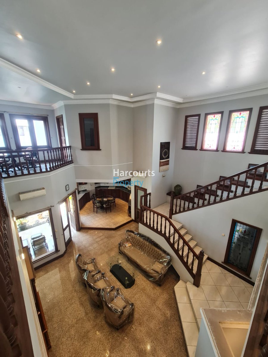 Dijual Rumah Luas dan Mewah Area Simprug - Foto 6