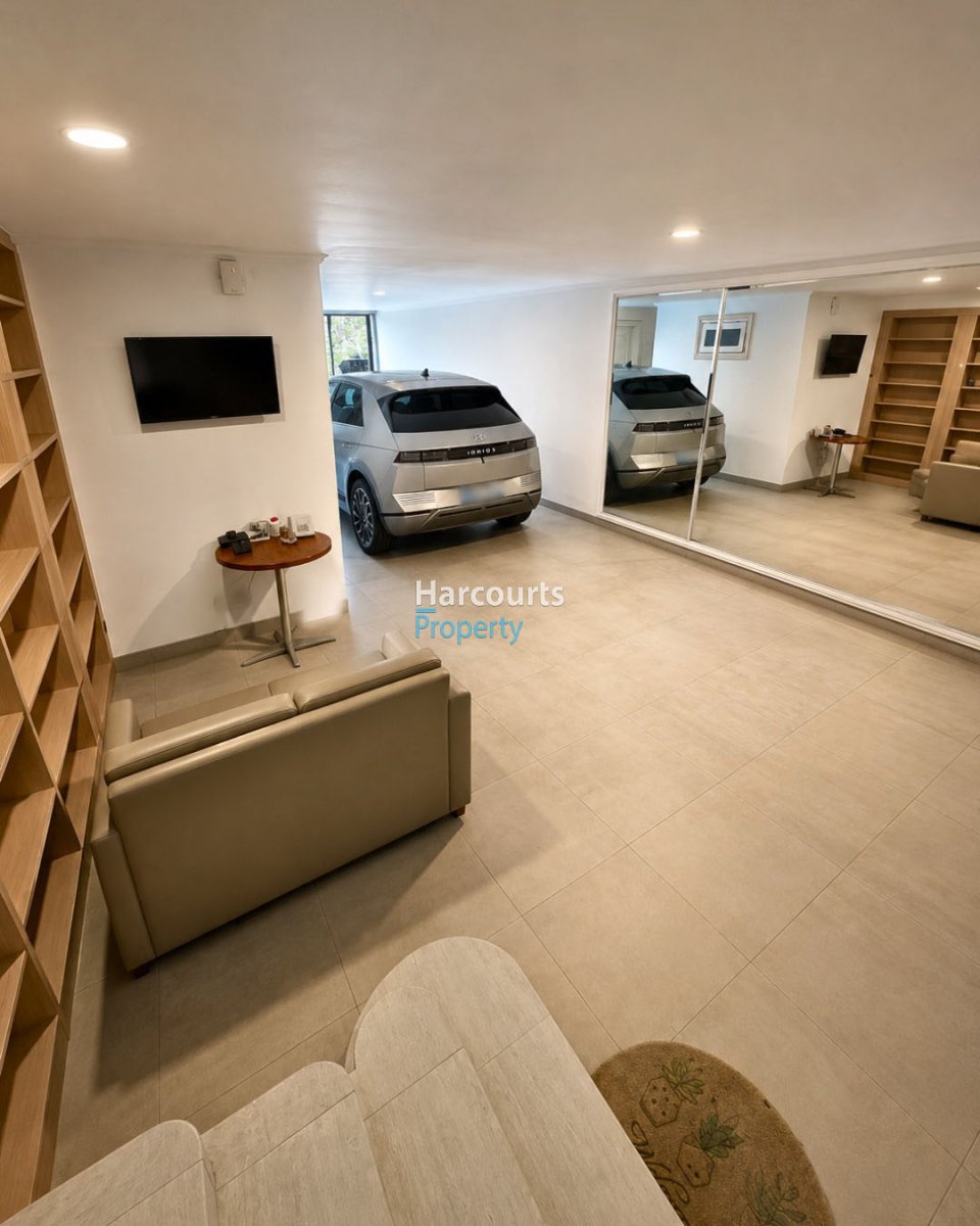Disewakan Rumah Hunian Mewah Modern Area Permata Hijau - Foto 10