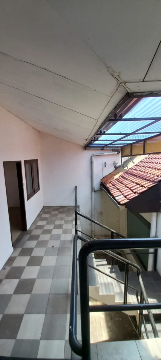 Turun Harga Rumah Kantor Asri dan Terawat Siap Huni di Kawasan Benhil Jakarta Pusat, - Foto 5
