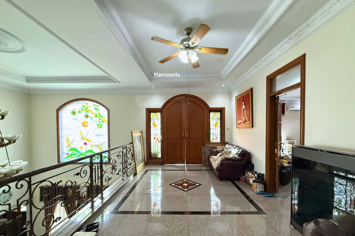 Djual Rumah Klasik Mediteranean Lokasi Strategis Area Cipete - Foto 7