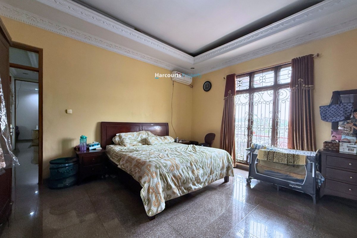 Djual Rumah Klasik Mediteranean Lokasi Strategis Area Cipete - Foto 9