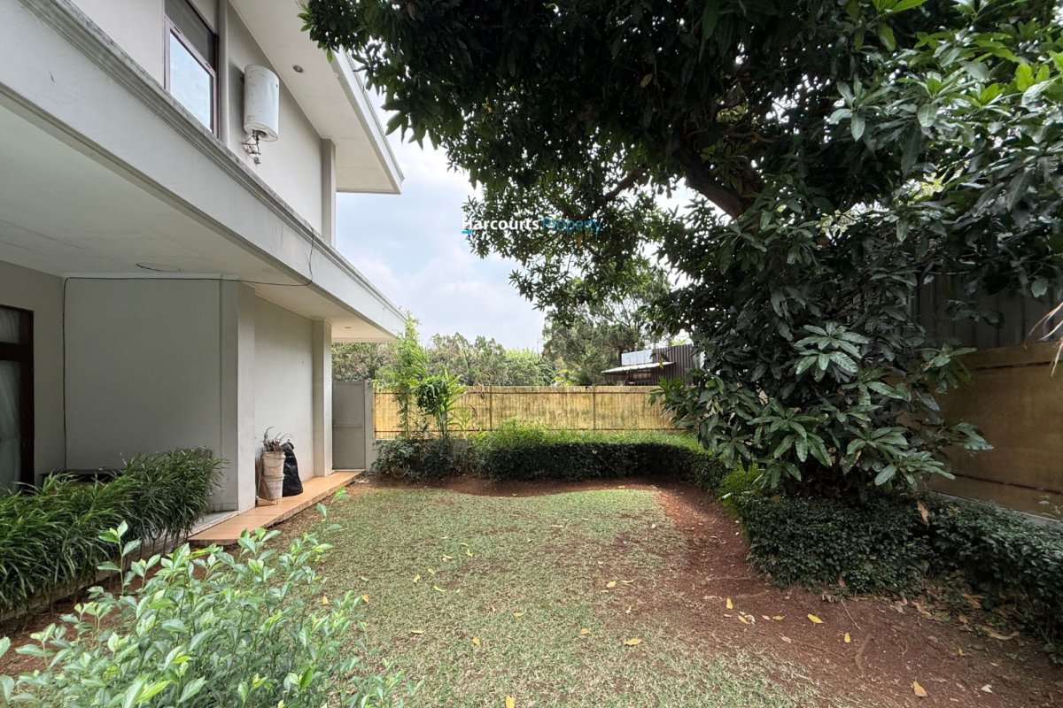 Disewakan Rumah Compound Klasik Terawat Area TB Simatupang - Foto 9