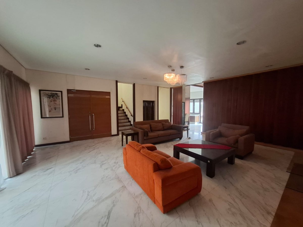 Disewakan Rumah Luas, Golf View Di Springhill Kemayoran, Jakarta Pusat - Foto 9