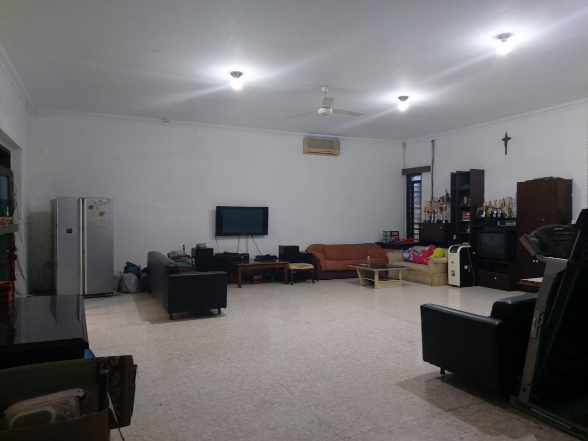 Rumah Strategis Pinggir Jalan Surya Jagalan - Foto 6