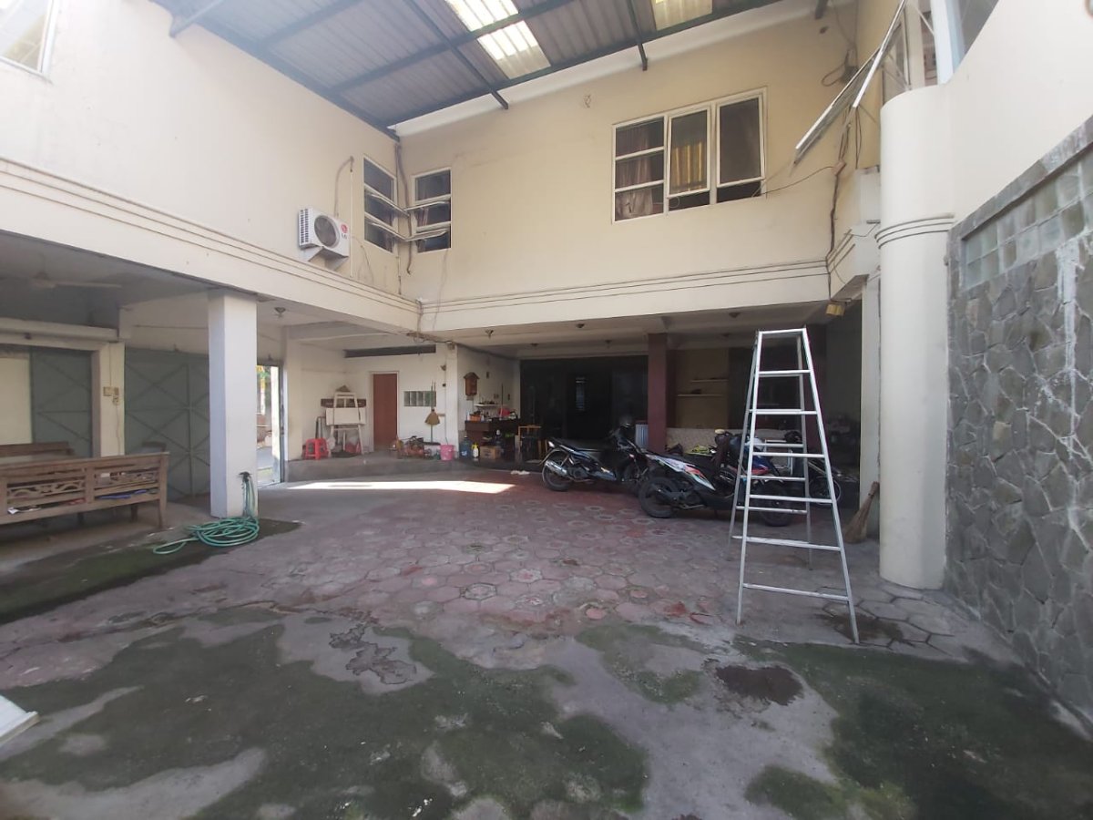 Rumah Strategis Pinggir Jalan Surya Jagalan - Foto 14