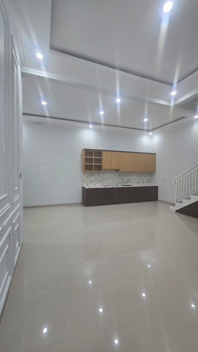 Rumah Bagus Minimalis Modern di Colomadu - Foto 12