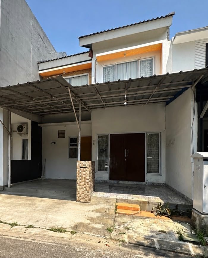 Disewakan Rumah, 2 Lantai, di Cluster Mahagoni Bintaro Tangsel - Foto 4