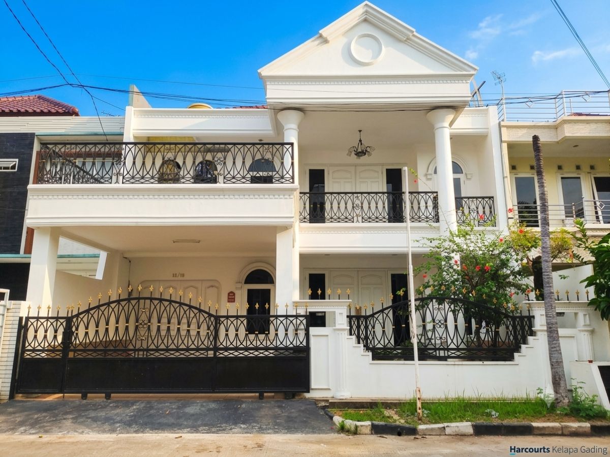 Rumah Mewah Gading Kirana Kelapa Gading Hadap Selatan Dekat Mall Artha Gading