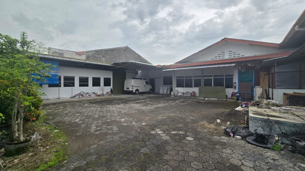 Gudang atau Pabrik Strategis Siap Pakai di Kawasan Industri Telukan