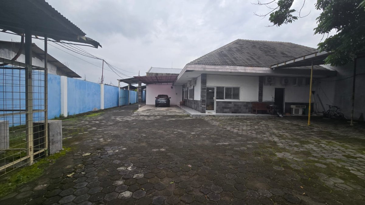 Gudang atau Pabrik Strategis Siap Pakai di Kawasan Industri Telukan - Foto 3