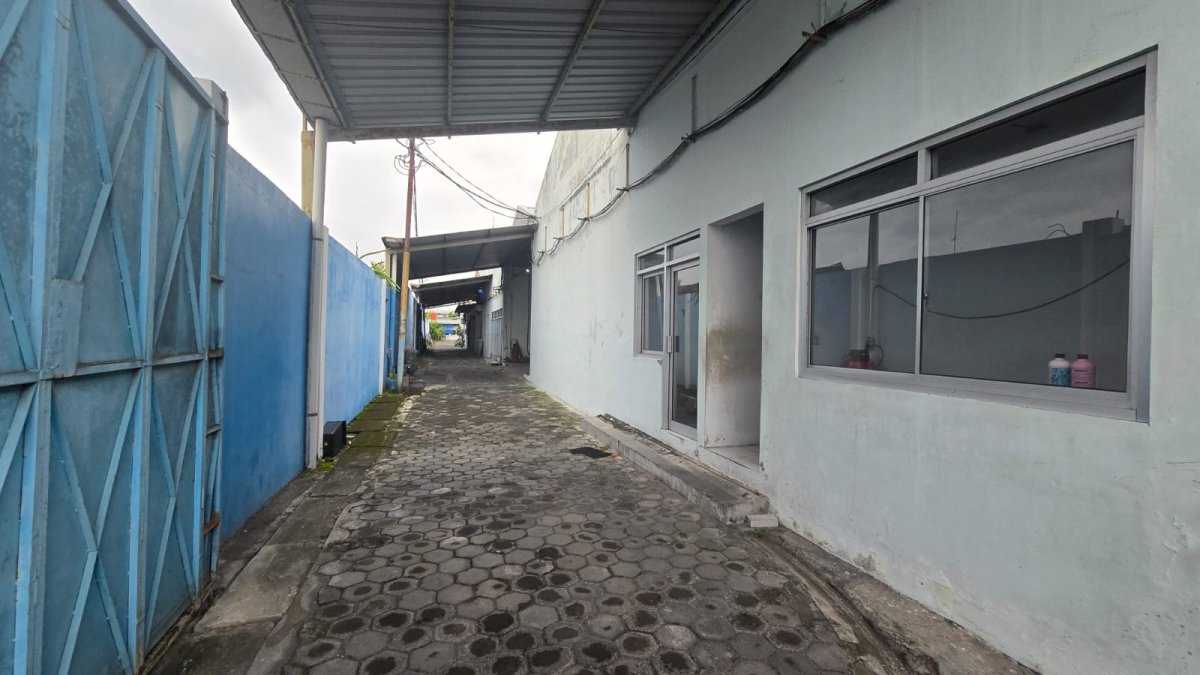 Gudang atau Pabrik Strategis Siap Pakai di Kawasan Industri Telukan - Foto 5