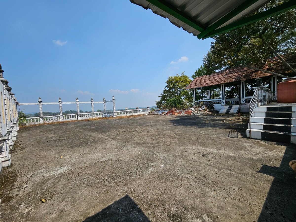 Bekas Asrama 4 Lantai di Karangpandan - Foto 3