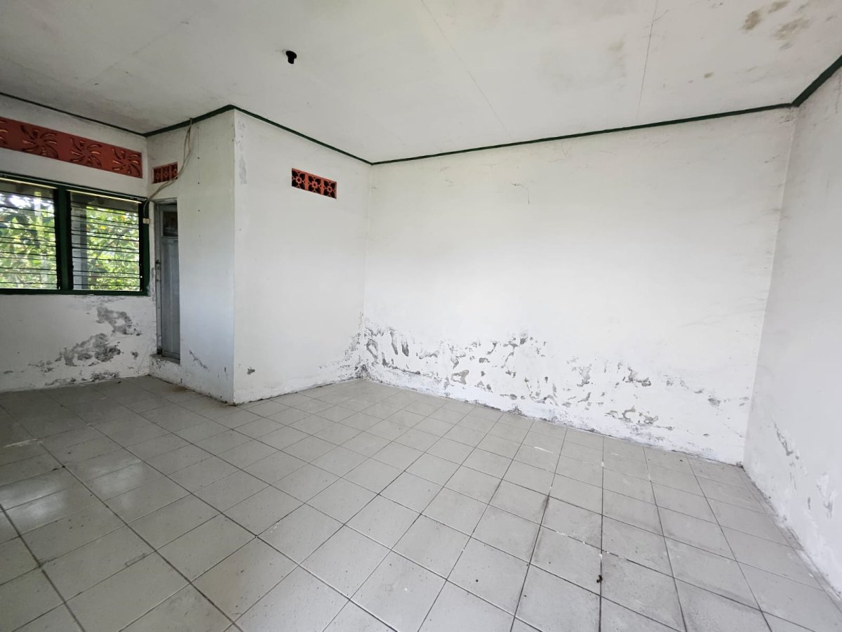 Bekas Asrama 4 Lantai di Karangpandan - Foto 7