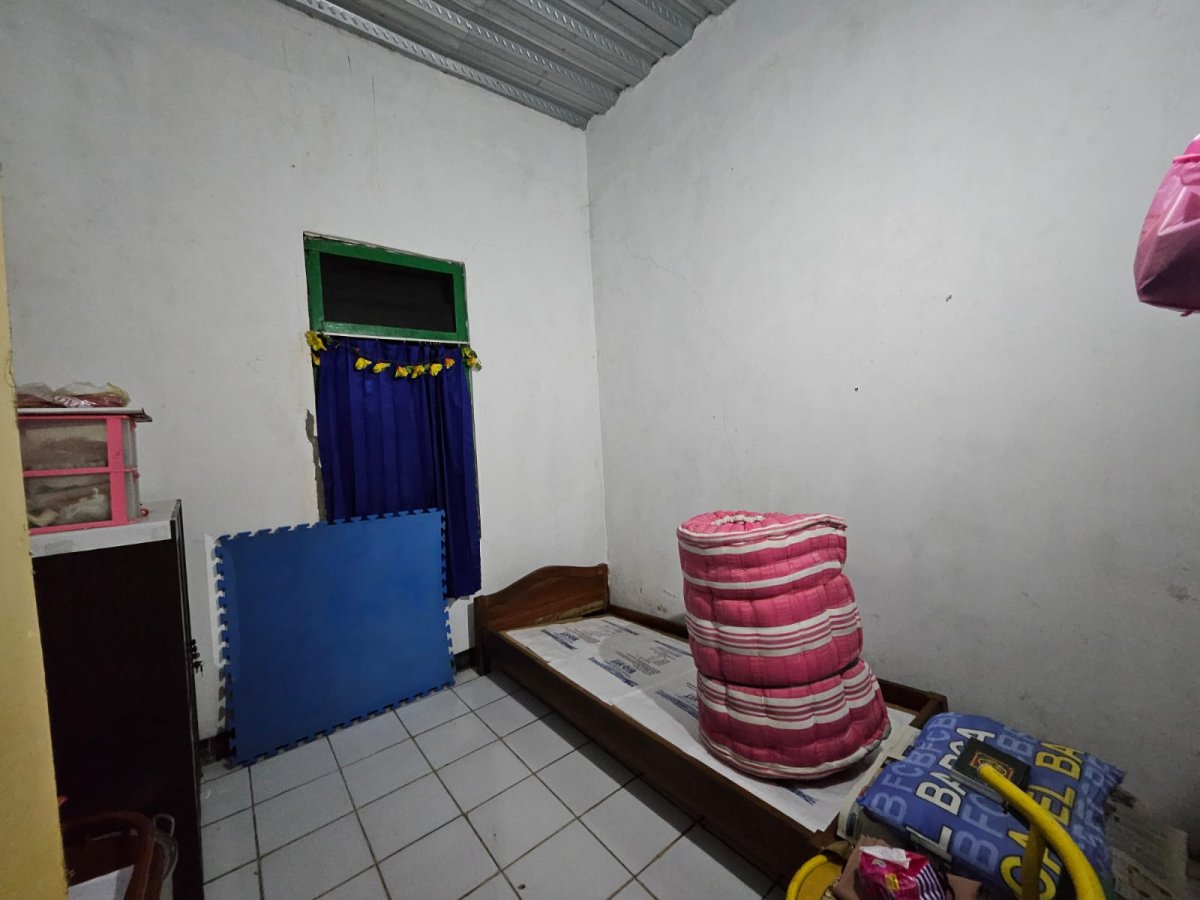 Bekas Asrama 4 Lantai di Karangpandan - Foto 11
