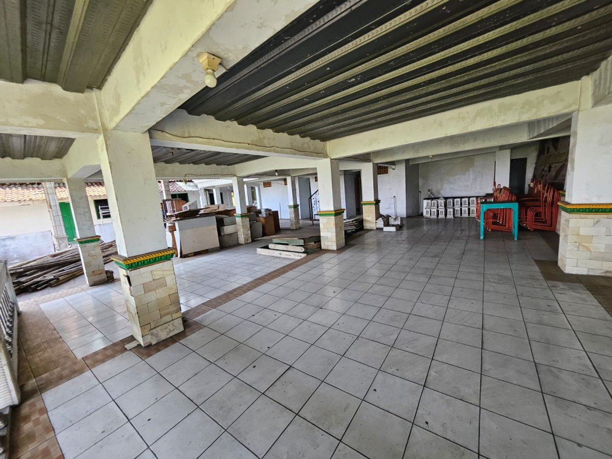 Bekas Asrama 4 Lantai di Karangpandan - Foto 13