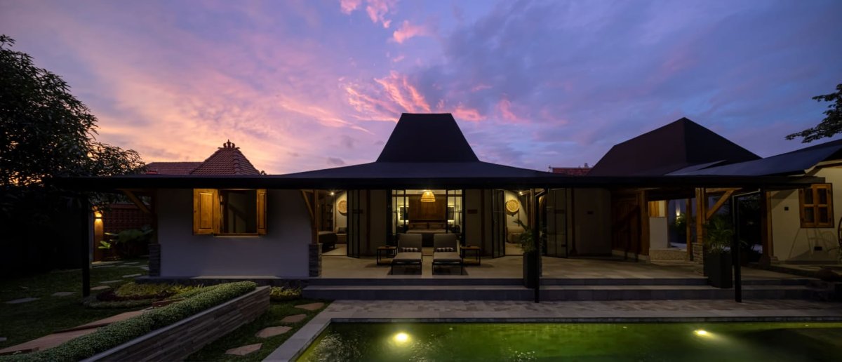 Rumah Mewah Joglo Modern dekat Luwes Gentan Solo - Foto 2