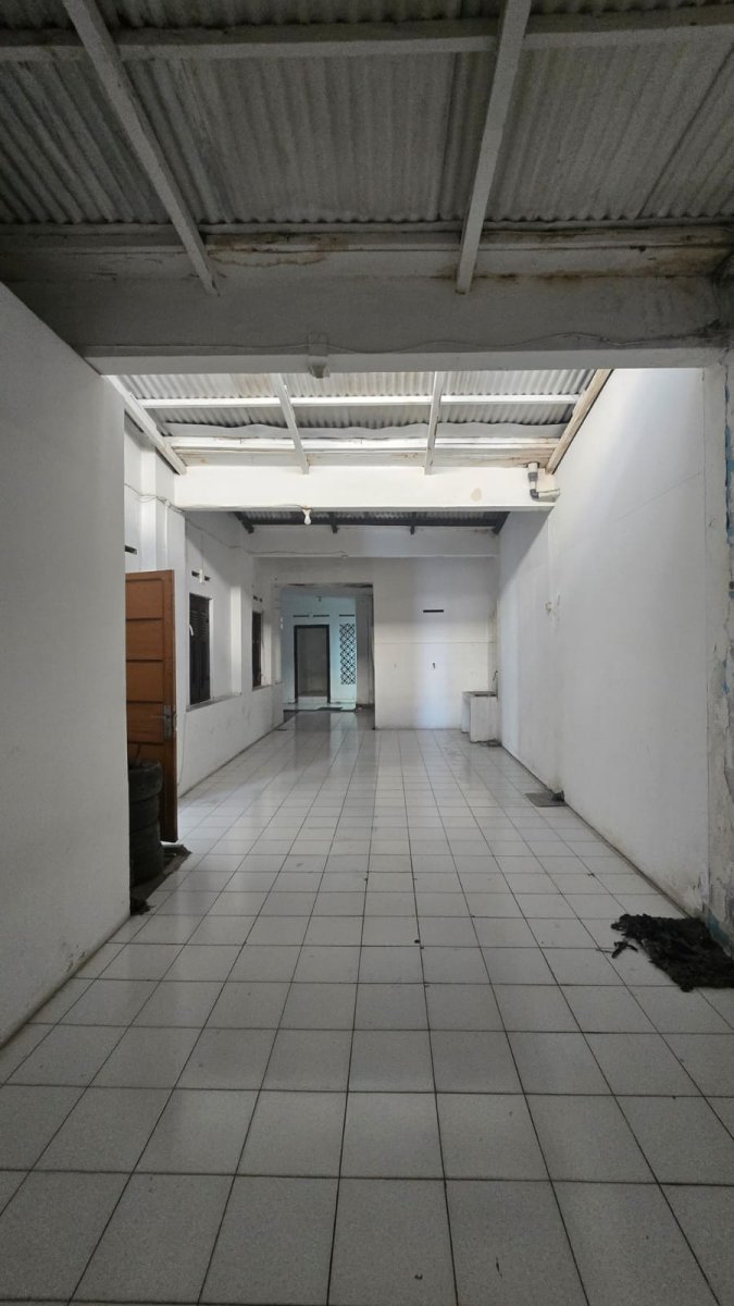 Ruang Usaha Strategis di Jalan Bhayangkara Solo - Foto 3