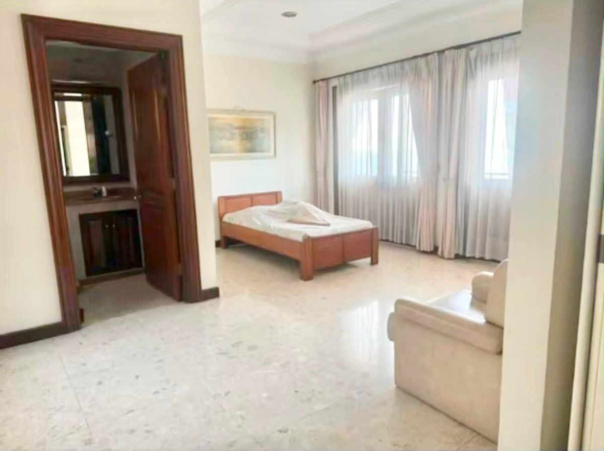 Dijual Rumah Di Bukit Gading Villa, Lingkungan Asri Dan Nyaman - Kelapa Gading, Jakarta Utara - Foto 4